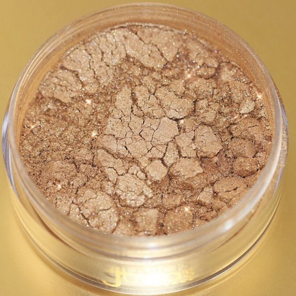 New Juvia’s place royal 2 highlighter - Picture 3 of 10